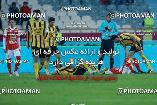 1021980, Tehran, [*parameter:4*], لیگ برتر فوتبال ایران، Persian Gulf Cup، Week 22، Second Leg، Persepolis 2 v 0 Sepahan on 2018/02/02 at Azadi Stadium