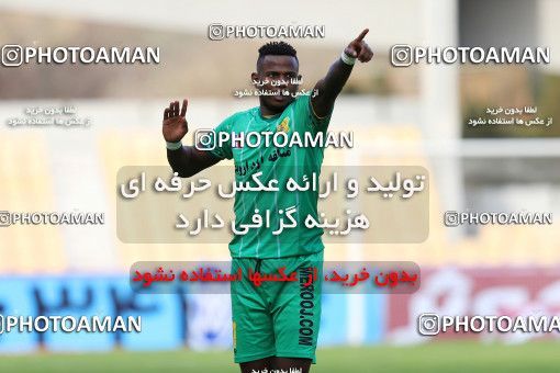 1079901, Tehran, [*parameter:4*], لیگ برتر فوتبال ایران، Persian Gulf Cup، Week 24، Second Leg، Naft Tehran 1 v 1 Sanat Naft Abadan on 2018/02/23 at Takhti Stadium