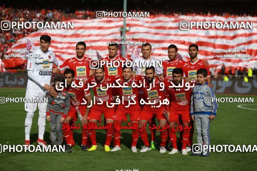 1069754, Tehran, Iran, لیگ برتر فوتبال ایران، Persian Gulf Cup، Week 25، Second Leg، Esteghlal 1 v 0 Persepolis on 2018/03/01 at Azadi Stadium