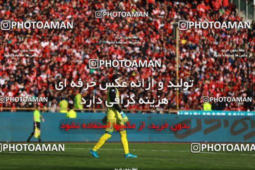 1069494, Tehran, Iran, لیگ برتر فوتبال ایران، Persian Gulf Cup، Week 25، Second Leg، Esteghlal 1 v 0 Persepolis on 2018/03/01 at Azadi Stadium