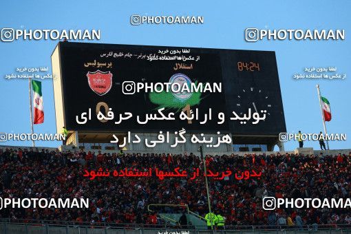 1069368, Tehran, Iran, لیگ برتر فوتبال ایران، Persian Gulf Cup، Week 25، Second Leg، Esteghlal 1 v 0 Persepolis on 2018/03/01 at Azadi Stadium