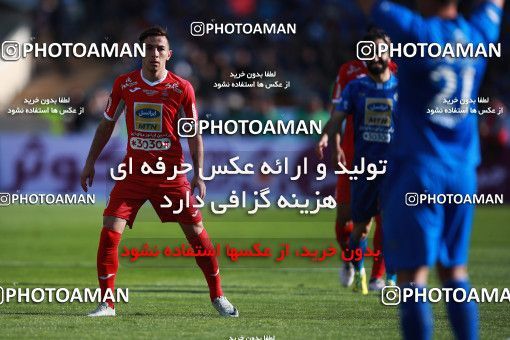 1069606, Tehran, Iran, لیگ برتر فوتبال ایران، Persian Gulf Cup، Week 25، Second Leg، Esteghlal 1 v 0 Persepolis on 2018/03/01 at Azadi Stadium