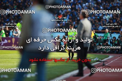 1069346, Tehran, Iran, لیگ برتر فوتبال ایران، Persian Gulf Cup، Week 25، Second Leg، Esteghlal 1 v 0 Persepolis on 2018/03/01 at Azadi Stadium