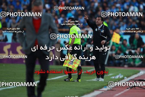 1069773, Tehran, Iran, لیگ برتر فوتبال ایران، Persian Gulf Cup، Week 25، Second Leg، Esteghlal 1 v 0 Persepolis on 2018/03/01 at Azadi Stadium