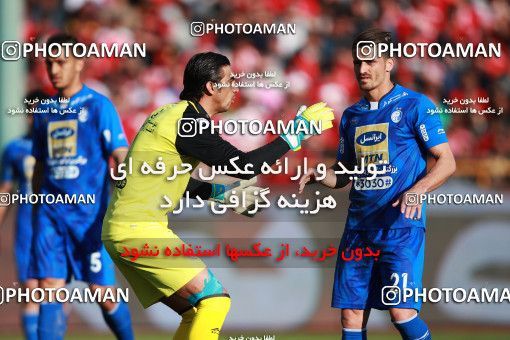 1069303, Tehran, Iran, لیگ برتر فوتبال ایران، Persian Gulf Cup، Week 25، Second Leg، Esteghlal 1 v 0 Persepolis on 2018/03/01 at Azadi Stadium