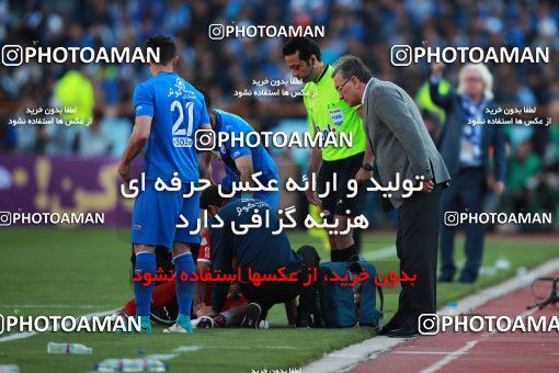 1069667, Tehran, Iran, لیگ برتر فوتبال ایران، Persian Gulf Cup، Week 25، Second Leg، Esteghlal 1 v 0 Persepolis on 2018/03/01 at Azadi Stadium