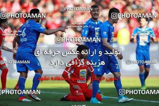 1069235, Tehran, Iran, لیگ برتر فوتبال ایران، Persian Gulf Cup، Week 25، Second Leg، Esteghlal 1 v 0 Persepolis on 2018/03/01 at Azadi Stadium