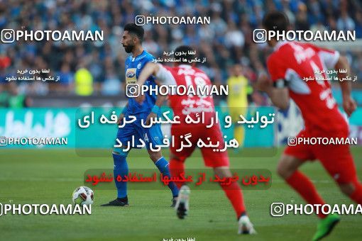 1069246, Tehran, Iran, لیگ برتر فوتبال ایران، Persian Gulf Cup، Week 25، Second Leg، Esteghlal 1 v 0 Persepolis on 2018/03/01 at Azadi Stadium