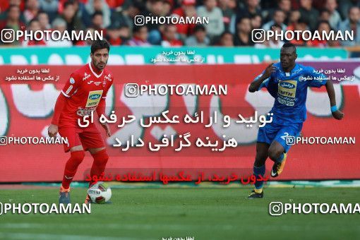 1069252, Tehran, Iran, لیگ برتر فوتبال ایران، Persian Gulf Cup، Week 25، Second Leg، Esteghlal 1 v 0 Persepolis on 2018/03/01 at Azadi Stadium