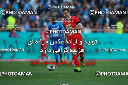 1069605, Tehran, Iran, لیگ برتر فوتبال ایران، Persian Gulf Cup، Week 25، Second Leg، Esteghlal 1 v 0 Persepolis on 2018/03/01 at Azadi Stadium