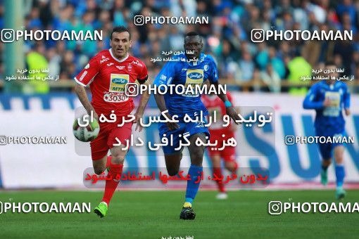 1069704, Tehran, Iran, لیگ برتر فوتبال ایران، Persian Gulf Cup، Week 25، Second Leg، Esteghlal 1 v 0 Persepolis on 2018/03/01 at Azadi Stadium