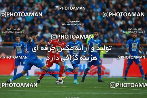 1069686, Tehran, Iran, لیگ برتر فوتبال ایران، Persian Gulf Cup، Week 25، Second Leg، Esteghlal 1 v 0 Persepolis on 2018/03/01 at Azadi Stadium