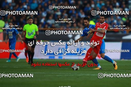 1069549, Tehran, Iran, لیگ برتر فوتبال ایران، Persian Gulf Cup، Week 25، Second Leg، Esteghlal 1 v 0 Persepolis on 2018/03/01 at Azadi Stadium