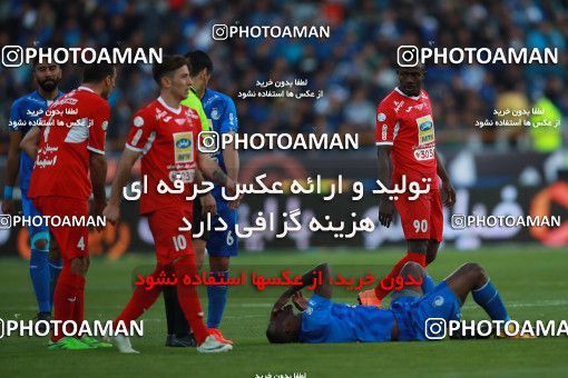 1069293, Tehran, Iran, لیگ برتر فوتبال ایران، Persian Gulf Cup، Week 25، Second Leg، Esteghlal 1 v 0 Persepolis on 2018/03/01 at Azadi Stadium