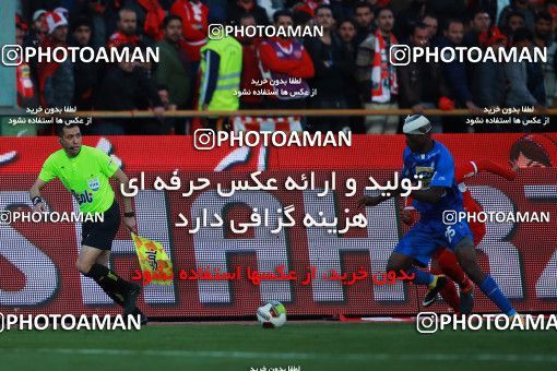 1069401, Tehran, Iran, لیگ برتر فوتبال ایران، Persian Gulf Cup، Week 25، Second Leg، Esteghlal 1 v 0 Persepolis on 2018/03/01 at Azadi Stadium