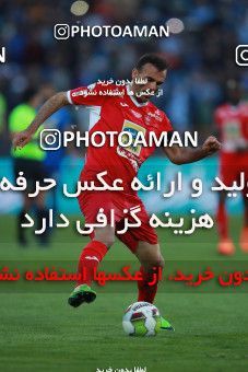 1069568, Tehran, Iran, لیگ برتر فوتبال ایران، Persian Gulf Cup، Week 25، Second Leg، Esteghlal 1 v 0 Persepolis on 2018/03/01 at Azadi Stadium