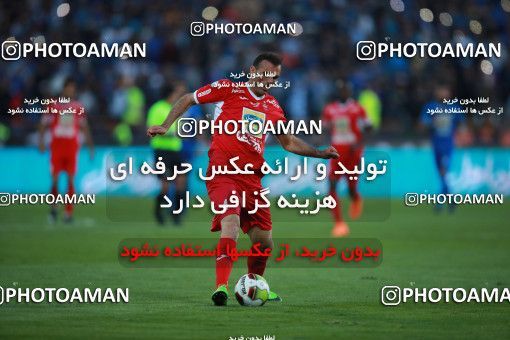 1069658, Tehran, Iran, لیگ برتر فوتبال ایران، Persian Gulf Cup، Week 25، Second Leg، Esteghlal 1 v 0 Persepolis on 2018/03/01 at Azadi Stadium