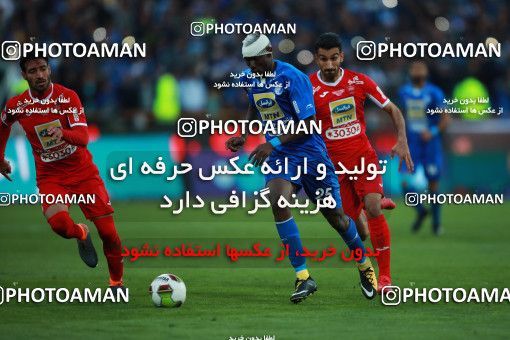 1069497, Tehran, Iran, لیگ برتر فوتبال ایران، Persian Gulf Cup، Week 25، Second Leg، Esteghlal 1 v 0 Persepolis on 2018/03/01 at Azadi Stadium