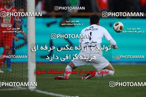 1069598, Tehran, Iran, لیگ برتر فوتبال ایران، Persian Gulf Cup، Week 25، Second Leg، Esteghlal 1 v 0 Persepolis on 2018/03/01 at Azadi Stadium