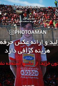 1069715, Tehran, Iran, لیگ برتر فوتبال ایران، Persian Gulf Cup، Week 25، Second Leg، Esteghlal 1 v 0 Persepolis on 2018/03/01 at Azadi Stadium