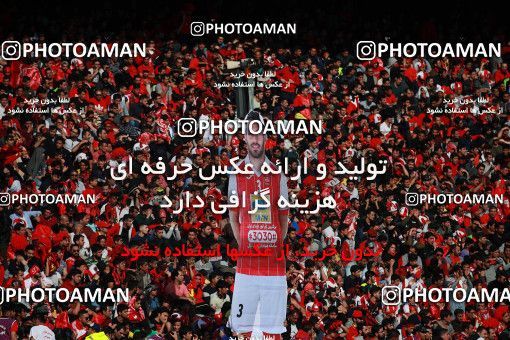 1069556, Tehran, Iran, لیگ برتر فوتبال ایران، Persian Gulf Cup، Week 25، Second Leg، Esteghlal 1 v 0 Persepolis on 2018/03/01 at Azadi Stadium