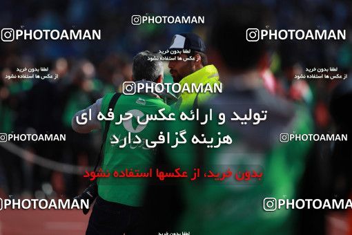 1069460, Tehran, Iran, لیگ برتر فوتبال ایران، Persian Gulf Cup، Week 25، Second Leg، Esteghlal 1 v 0 Persepolis on 2018/03/01 at Azadi Stadium