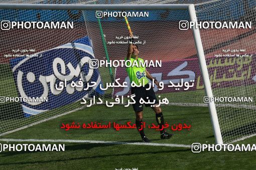 1025553, Tehran, Iran, لیگ برتر فوتبال ایران، Persian Gulf Cup، Week 25، Second Leg، Esteghlal 1 v 0 Persepolis on 2018/03/01 at Azadi Stadium