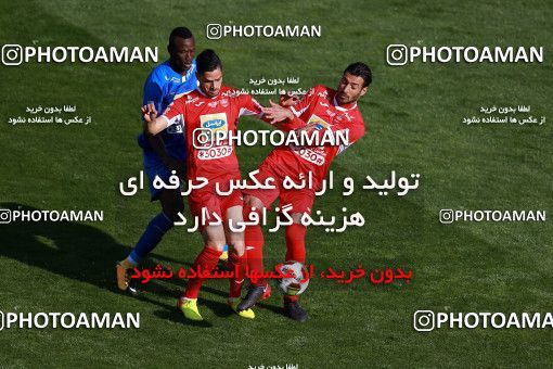 1026045, Tehran, Iran, لیگ برتر فوتبال ایران، Persian Gulf Cup، Week 25، Second Leg، Esteghlal 1 v 0 Persepolis on 2018/03/01 at Azadi Stadium