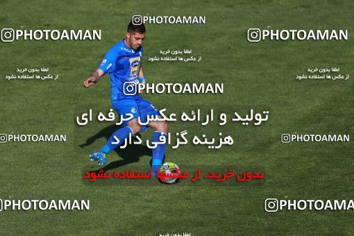 1025779, Tehran, Iran, لیگ برتر فوتبال ایران، Persian Gulf Cup، Week 25، Second Leg، Esteghlal 1 v 0 Persepolis on 2018/03/01 at Azadi Stadium