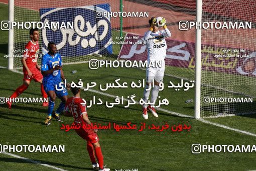 1025018, Tehran, Iran, لیگ برتر فوتبال ایران، Persian Gulf Cup، Week 25، Second Leg، Esteghlal 1 v 0 Persepolis on 2018/03/01 at Azadi Stadium
