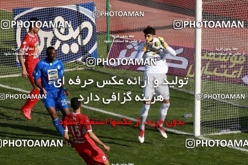 1024801, Tehran, Iran, لیگ برتر فوتبال ایران، Persian Gulf Cup، Week 25، Second Leg، Esteghlal 1 v 0 Persepolis on 2018/03/01 at Azadi Stadium