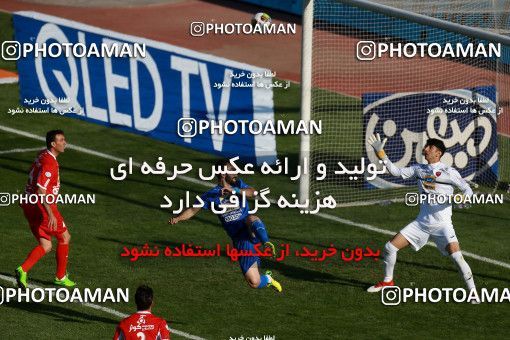 1025299, Tehran, Iran, لیگ برتر فوتبال ایران، Persian Gulf Cup، Week 25، Second Leg، Esteghlal 1 v 0 Persepolis on 2018/03/01 at Azadi Stadium