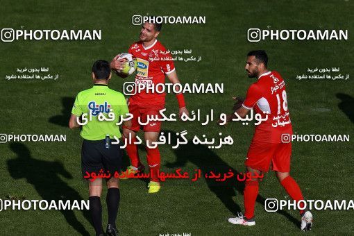 1024792, Tehran, Iran, لیگ برتر فوتبال ایران، Persian Gulf Cup، Week 25، Second Leg، Esteghlal 1 v 0 Persepolis on 2018/03/01 at Azadi Stadium