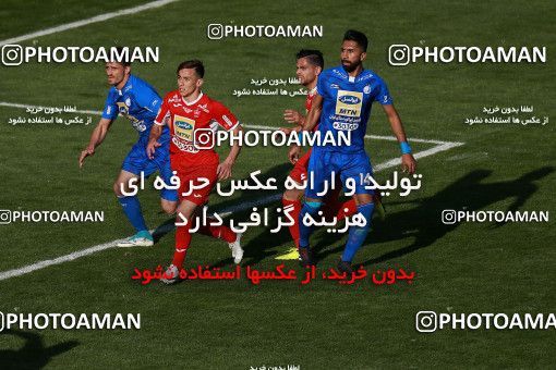1024929, Tehran, Iran, لیگ برتر فوتبال ایران، Persian Gulf Cup، Week 25، Second Leg، Esteghlal 1 v 0 Persepolis on 2018/03/01 at Azadi Stadium