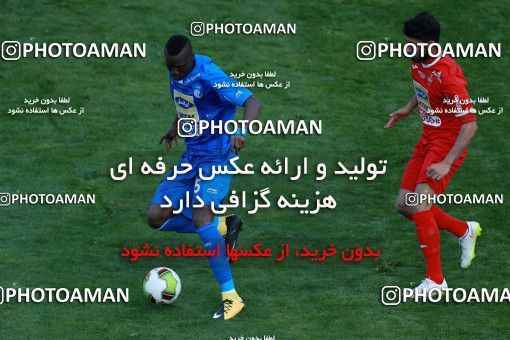 1025994, Tehran, Iran, لیگ برتر فوتبال ایران، Persian Gulf Cup، Week 25، Second Leg، Esteghlal 1 v 0 Persepolis on 2018/03/01 at Azadi Stadium