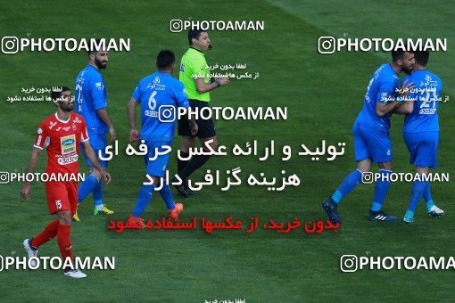1025109, Tehran, Iran, لیگ برتر فوتبال ایران، Persian Gulf Cup، Week 25، Second Leg، Esteghlal 1 v 0 Persepolis on 2018/03/01 at Azadi Stadium