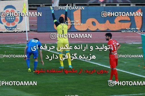 1026019, Tehran, Iran, لیگ برتر فوتبال ایران، Persian Gulf Cup، Week 25، Second Leg، Esteghlal 1 v 0 Persepolis on 2018/03/01 at Azadi Stadium