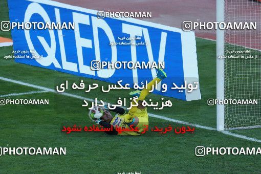 1025438, Tehran, Iran, لیگ برتر فوتبال ایران، Persian Gulf Cup، Week 25، Second Leg، Esteghlal 1 v 0 Persepolis on 2018/03/01 at Azadi Stadium