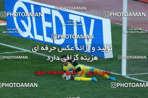 1025819, Tehran, Iran, لیگ برتر فوتبال ایران، Persian Gulf Cup، Week 25، Second Leg، Esteghlal 1 v 0 Persepolis on 2018/03/01 at Azadi Stadium