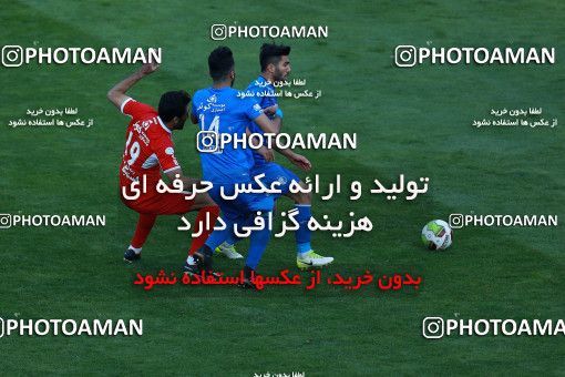 1024959, Tehran, Iran, لیگ برتر فوتبال ایران، Persian Gulf Cup، Week 25، Second Leg، Esteghlal 1 v 0 Persepolis on 2018/03/01 at Azadi Stadium