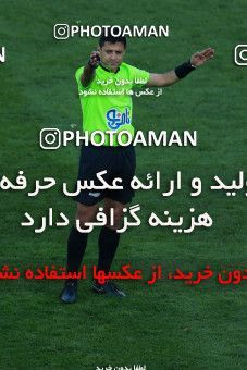 1024857, Tehran, Iran, لیگ برتر فوتبال ایران، Persian Gulf Cup، Week 25، Second Leg، Esteghlal 1 v 0 Persepolis on 2018/03/01 at Azadi Stadium
