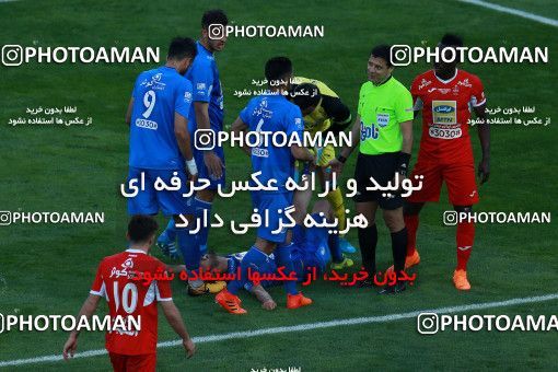 1025940, Tehran, Iran, لیگ برتر فوتبال ایران، Persian Gulf Cup، Week 25، Second Leg، Esteghlal 1 v 0 Persepolis on 2018/03/01 at Azadi Stadium