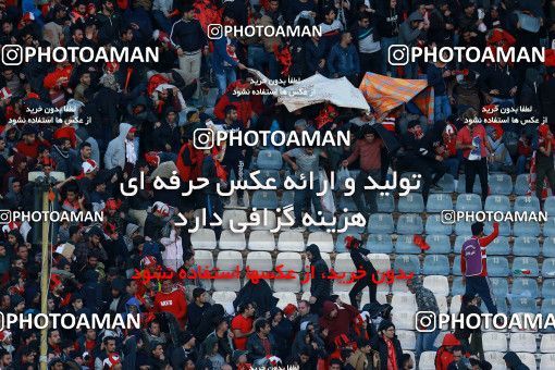 1025995, Tehran, Iran, لیگ برتر فوتبال ایران، Persian Gulf Cup، Week 25، Second Leg، Esteghlal 1 v 0 Persepolis on 2018/03/01 at Azadi Stadium