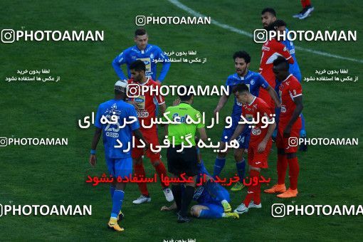 1025989, Tehran, Iran, لیگ برتر فوتبال ایران، Persian Gulf Cup، Week 25، Second Leg، Esteghlal 1 v 0 Persepolis on 2018/03/01 at Azadi Stadium