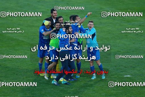 1025099, Tehran, Iran, لیگ برتر فوتبال ایران، Persian Gulf Cup، Week 25، Second Leg، Esteghlal 1 v 0 Persepolis on 2018/03/01 at Azadi Stadium