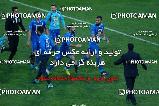 1024785, Tehran, Iran, لیگ برتر فوتبال ایران، Persian Gulf Cup، Week 25، Second Leg، Esteghlal 1 v 0 Persepolis on 2018/03/01 at Azadi Stadium