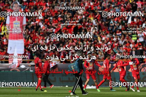 1021261, Tehran, Iran, لیگ برتر فوتبال ایران، Persian Gulf Cup، Week 25، Second Leg، Esteghlal 1 v 0 Persepolis on 2018/03/01 at Azadi Stadium