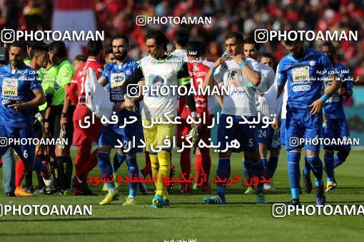 1021140, Tehran, Iran, لیگ برتر فوتبال ایران، Persian Gulf Cup، Week 25، Second Leg، Esteghlal 1 v 0 Persepolis on 2018/03/01 at Azadi Stadium