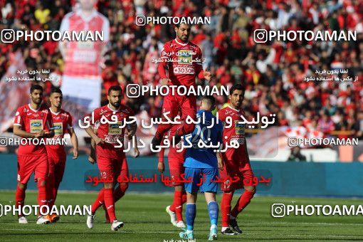 1021085, Tehran, Iran, لیگ برتر فوتبال ایران، Persian Gulf Cup، Week 25، Second Leg، Esteghlal 1 v 0 Persepolis on 2018/03/01 at Azadi Stadium