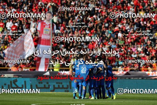 1021591, Tehran, Iran, لیگ برتر فوتبال ایران، Persian Gulf Cup، Week 25، Second Leg، Esteghlal 1 v 0 Persepolis on 2018/03/01 at Azadi Stadium